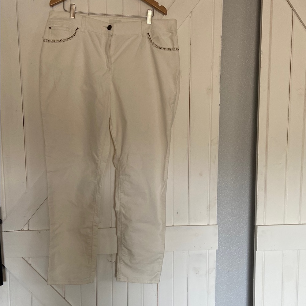 Chico’s Women's White Cotton XL Pants Size 3 Embellished Soft